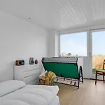 3 Bedroom Cozy In Casa vacanze Fårevejle