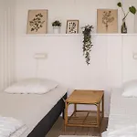 3 Bedroom Cozy In *