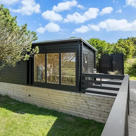 3 Bedroom Cozy In