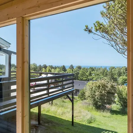 3 Bedroom Cozy In *
